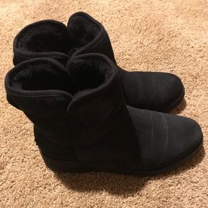 Ugg boots with slight wedge, size 8